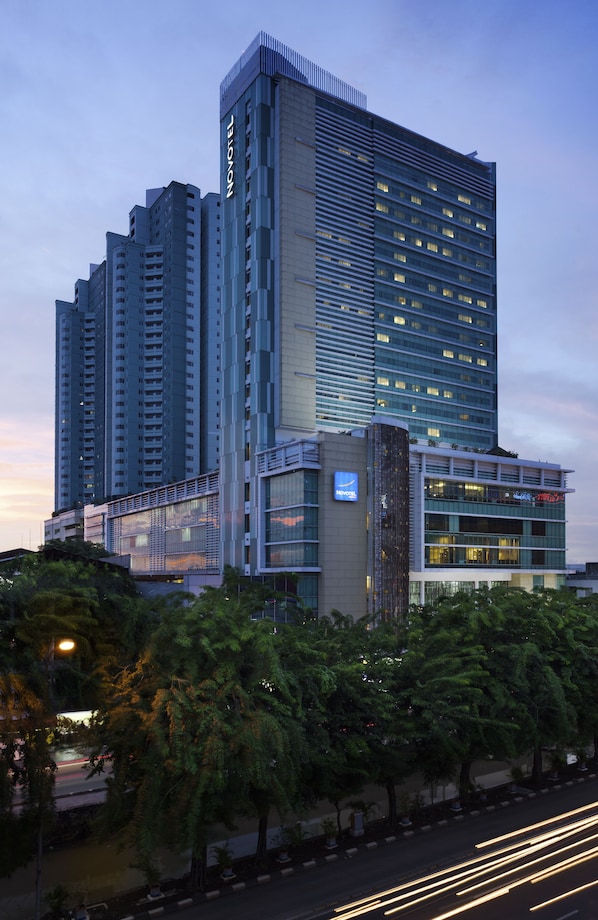 Front of property – evening/night