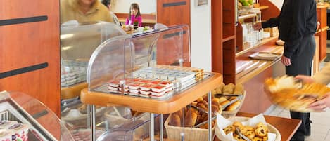 Daily buffet breakfast (EUR 10 per person)