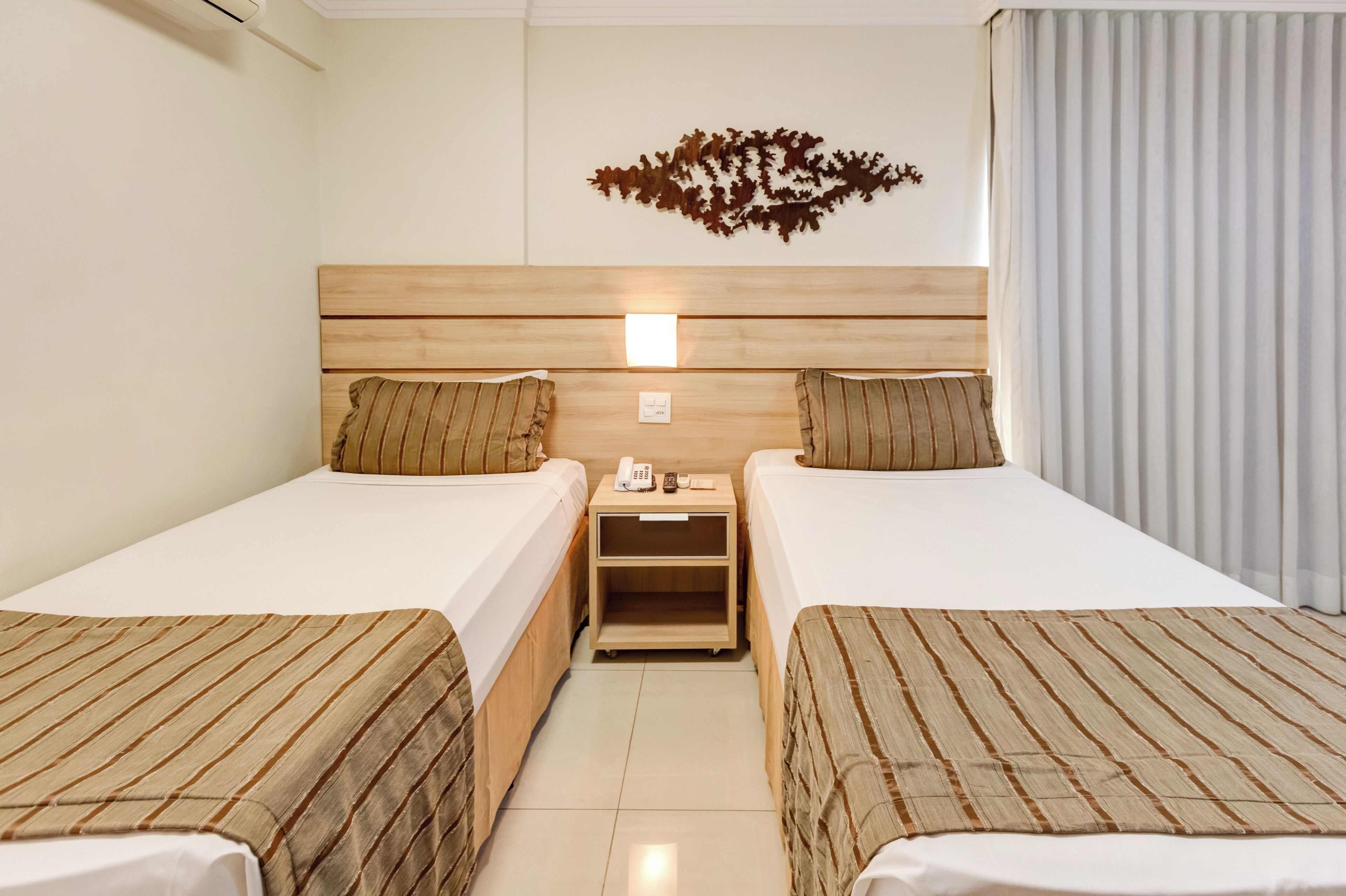 deluxe room | 1 bedroom, premium bedding, minibar, in-room safe