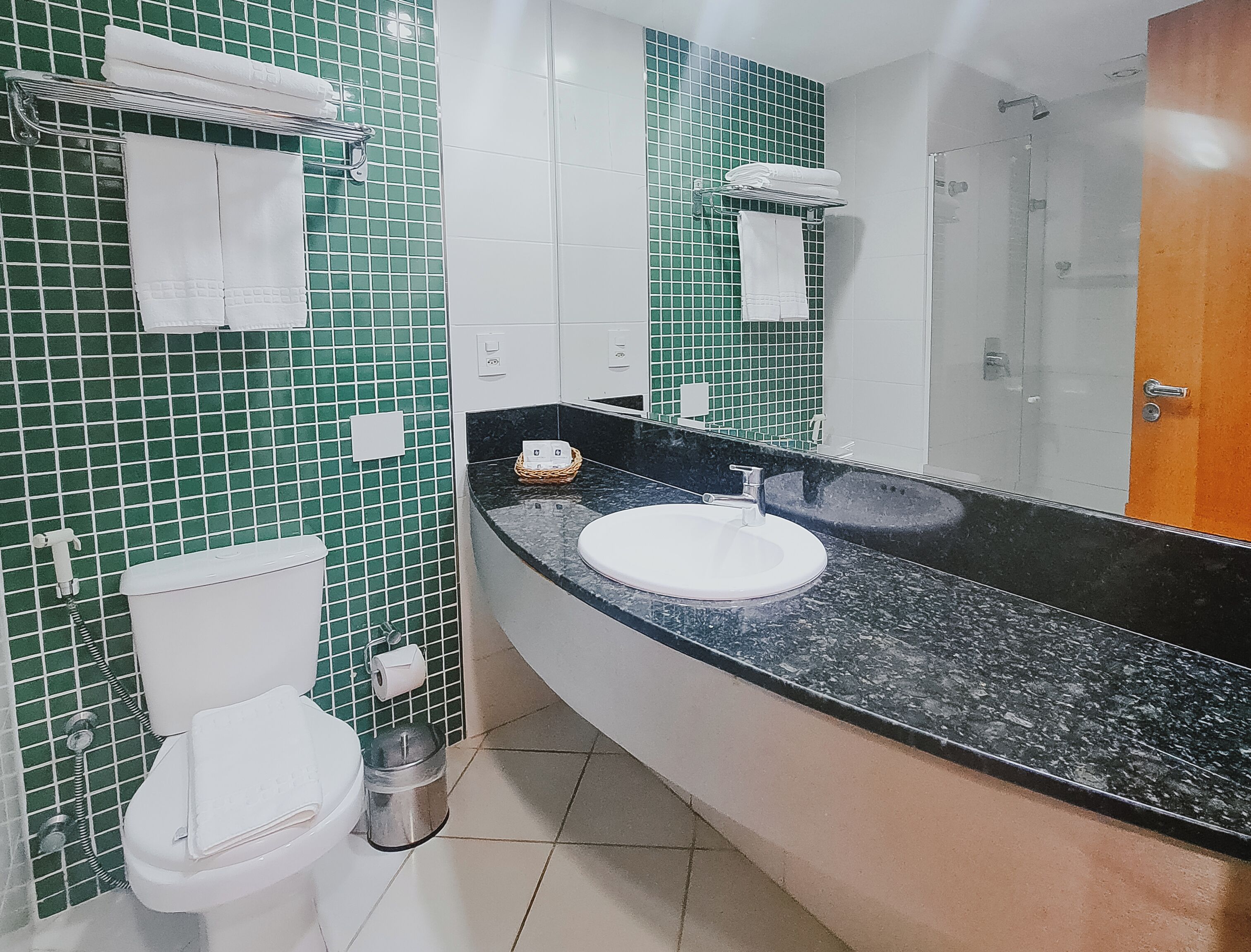 shower, rainfall showerhead, free toiletries, hair dryer