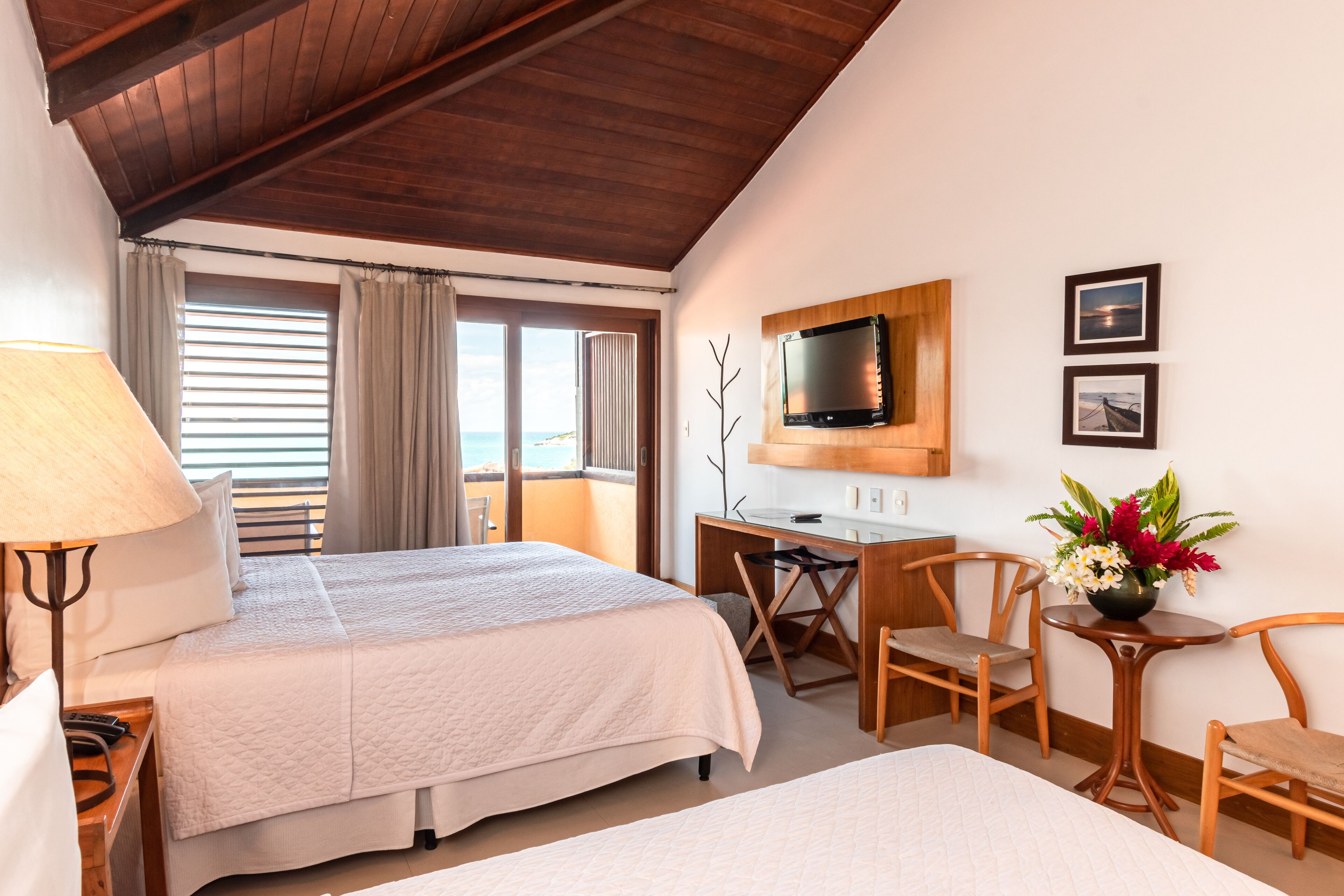 deluxe triple room | premium bedding, minibar, in-room safe, desk