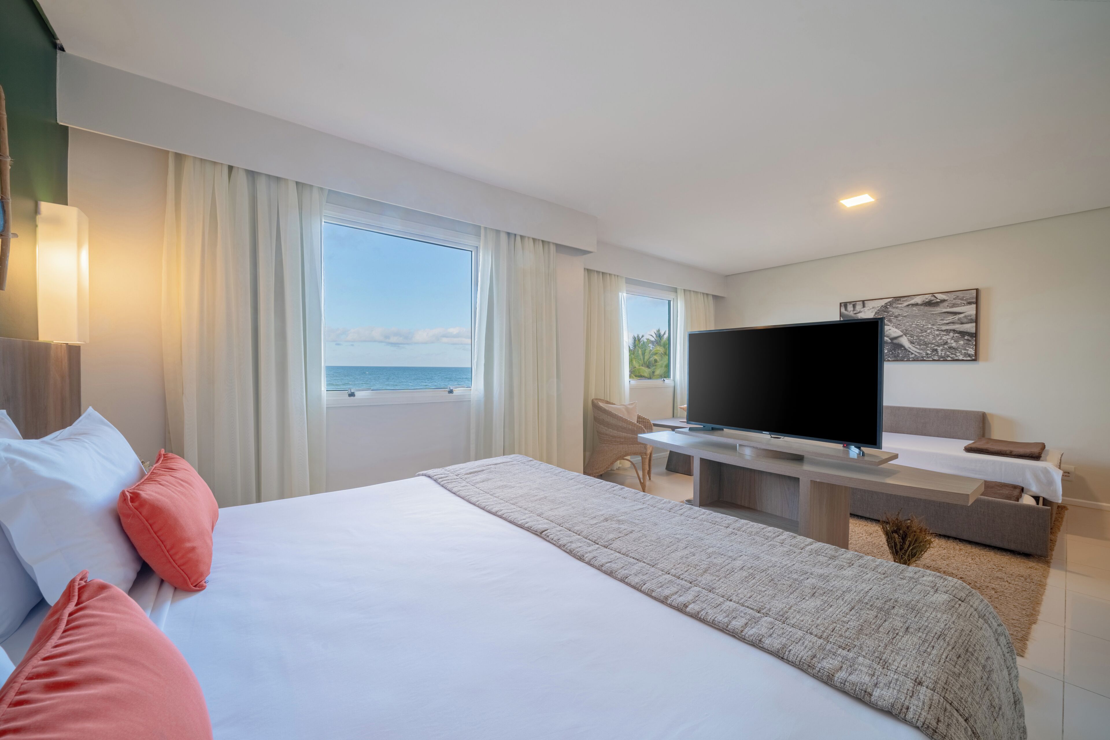 Chambre Quadruple Exclusive, baignoire | Coffres-forts dans les chambres, bureau, Wi-Fi gratuit, draps fournis
