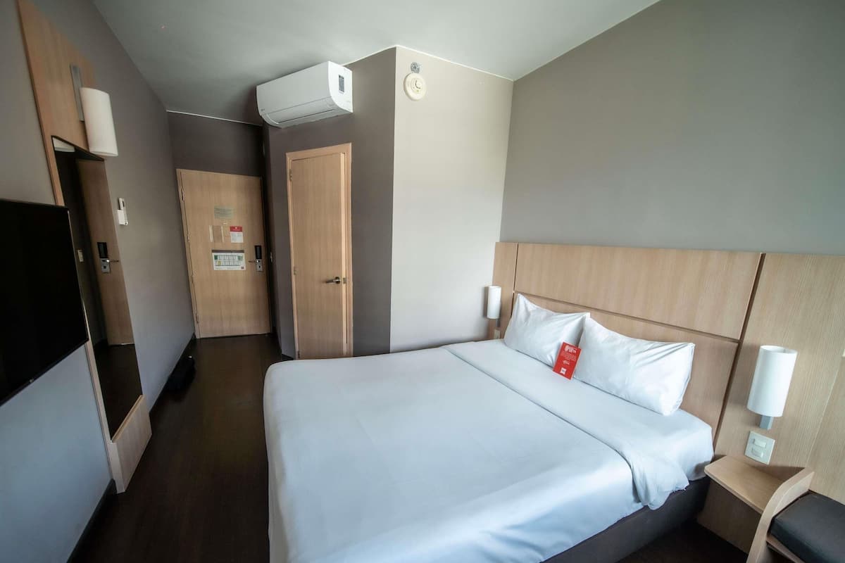 In-room safe, desk, blackout curtains, soundproofing