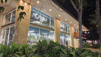 Ngoại thất