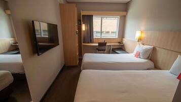 In-room safe, desk, blackout drapes, soundproofing