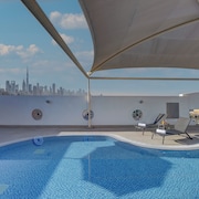 Al Khoory Executive Hotel