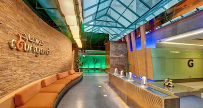 Al Khoory Executive Hotel