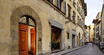 Art and Luxury Apartments