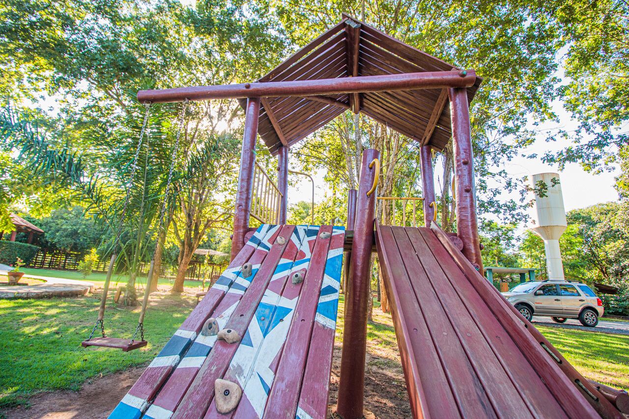 32-inch lcd tv with satellite channels, tv