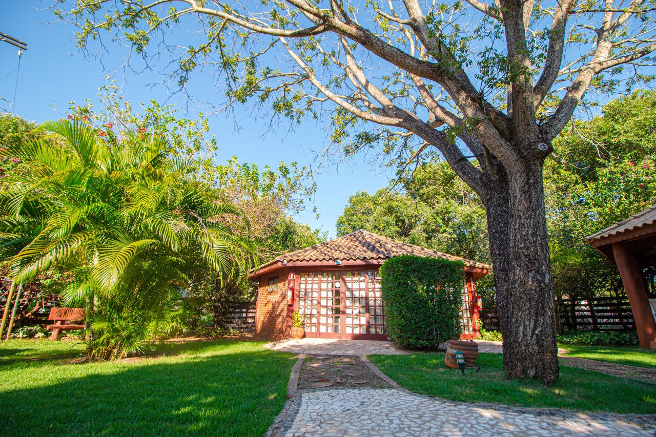 32-inch lcd tv with satellite channels, tv