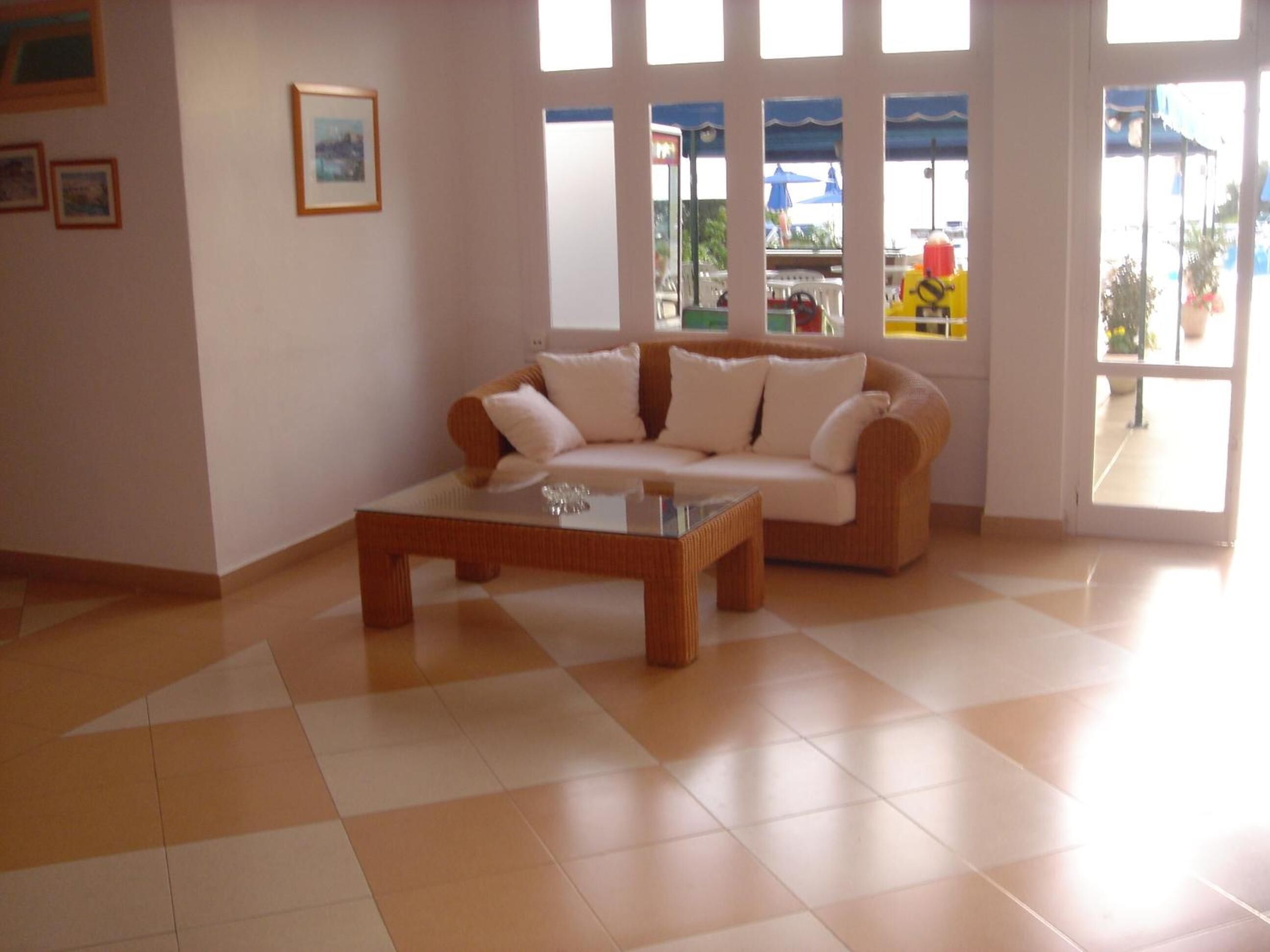 Photo - Apartamentos Vistamar
