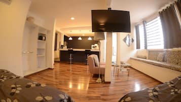Deluxe Quadruple Room | 1 bedroom, premium bedding, down duvets, in-room safe