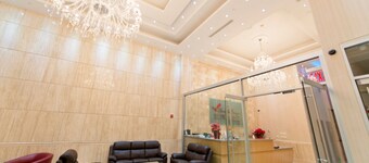 拉瓜迪亞機場亞洲酒店