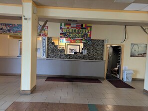 Reception - Arrowhead Inn (Kansas City)