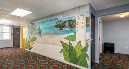 Hammock Inn & Suites - Jersey Shore