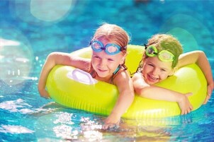 Seasonal outdoor pool, open 9:00 AM to 9:00 PM, sun loungers