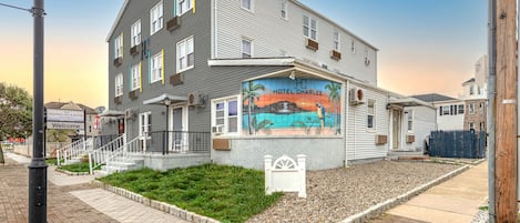 Façana frontal de l'allotjament