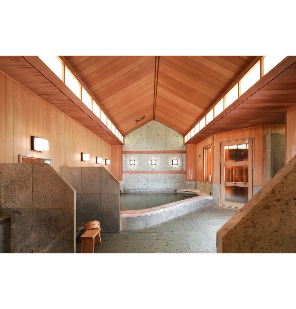 Hotel Chinzanso Tokyo by null