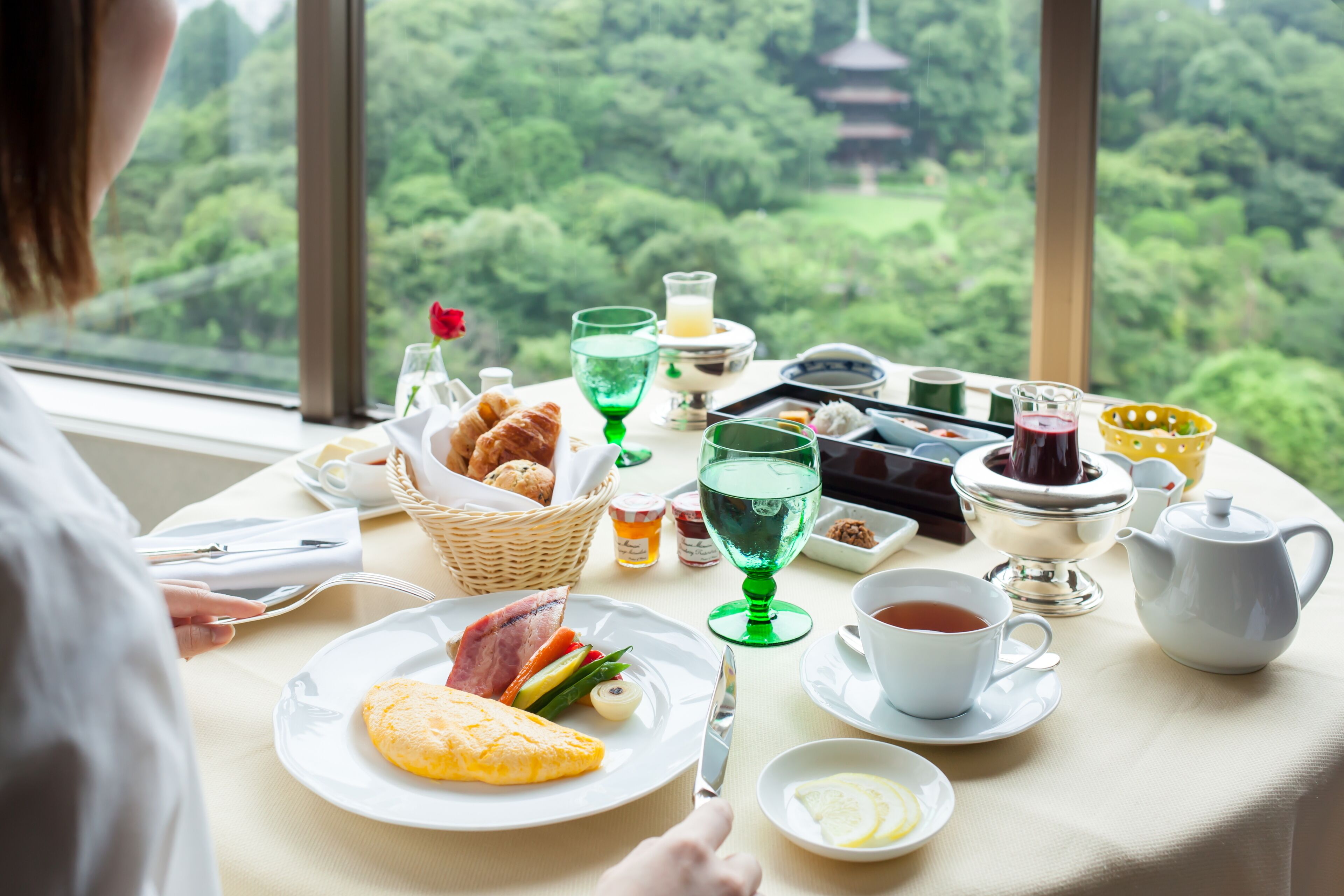 客房服务 - 用餐