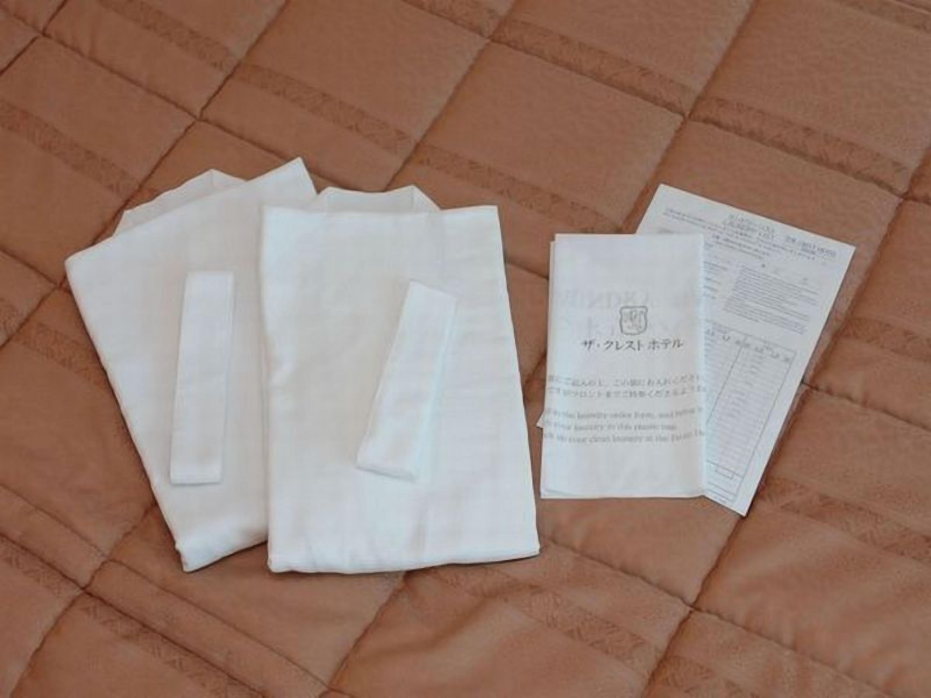 standard double room, smoking | desk, blackout curtains, soundproofing, iron/ironing board