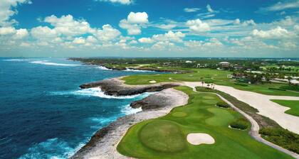 Four Points by Sheraton Puntacana Village