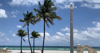 Hollywood Beach Blue Wave