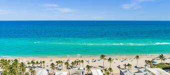 Hollywood Beach Blue Wave