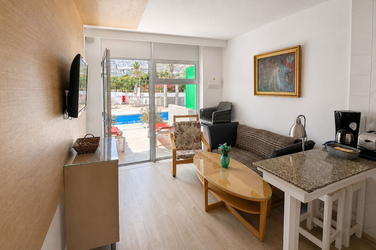 Bungalow, 1 Bedroom, Pool View