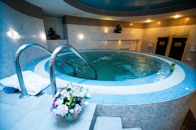 Kazzhol Hotel Astana