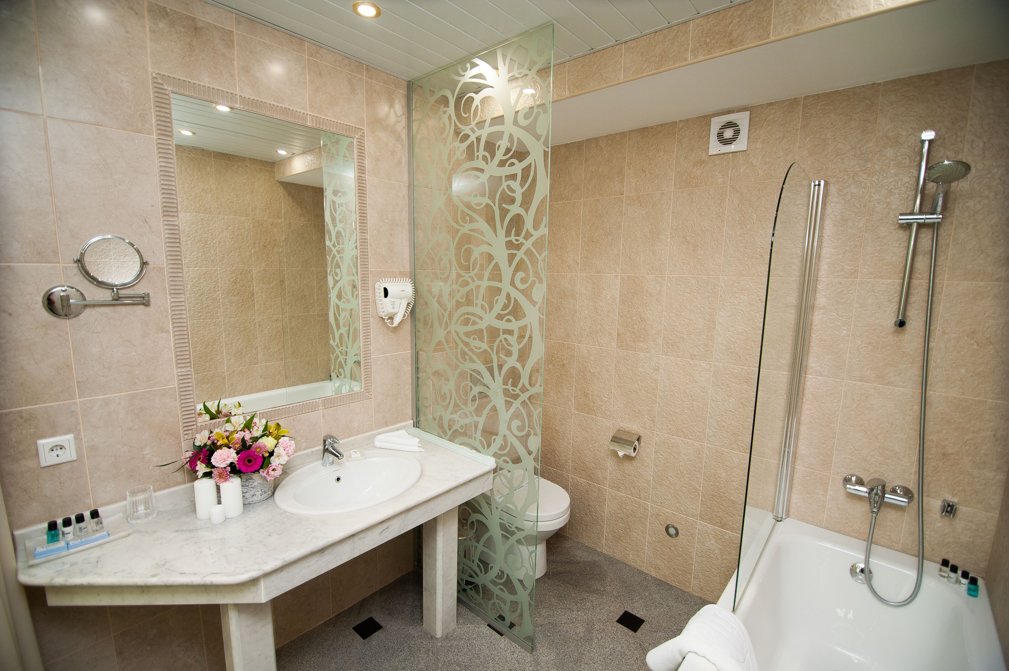 Foto - Kazzhol Hotel Astana