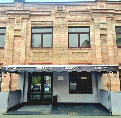 Bontiak Hotel