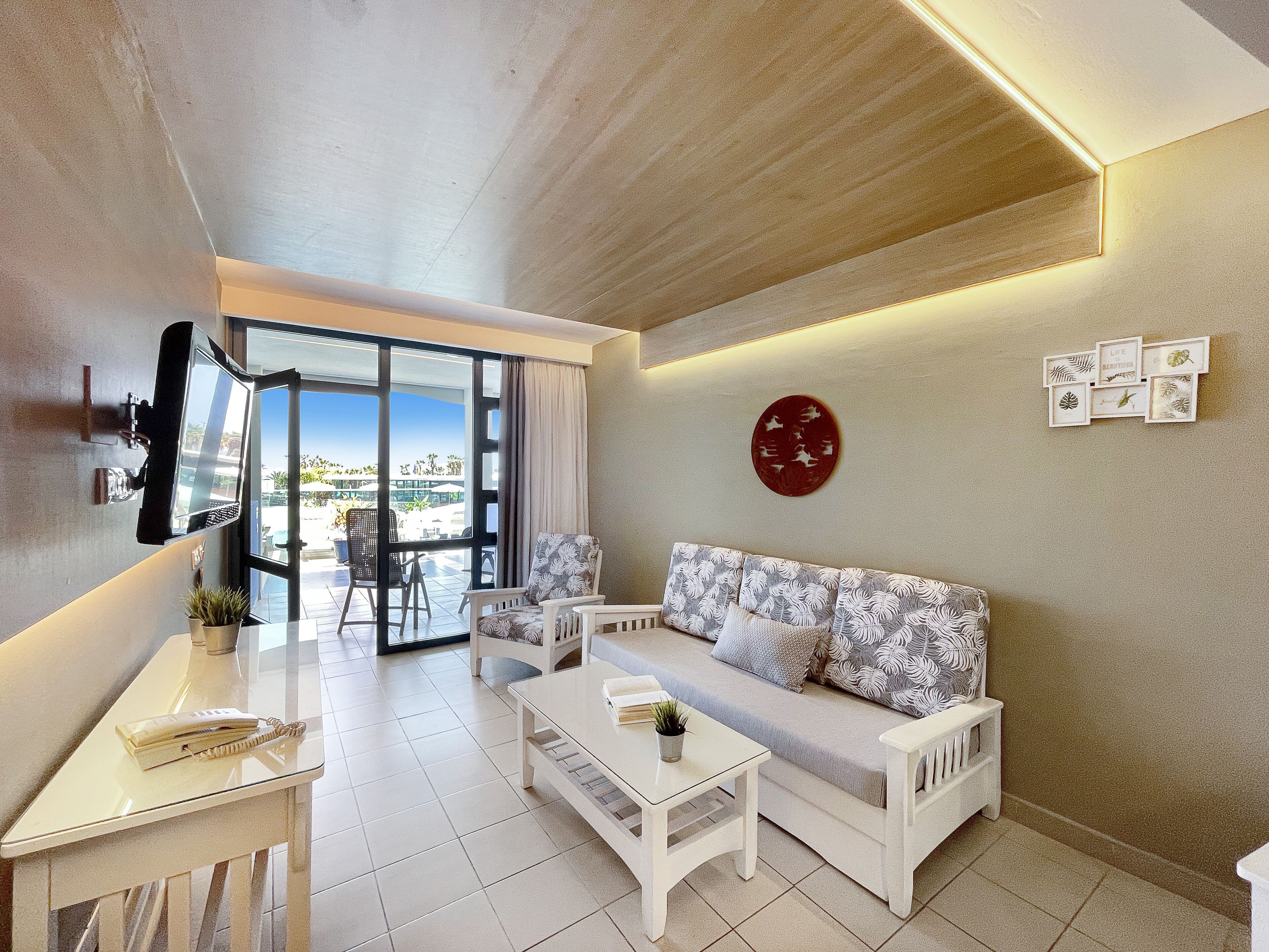 Premium Apartment, 1 Bedroom (2 Adults) | 1 bedroom, WiFi, bed sheets