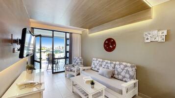 Premium Apartment, 1 Bedroom (2 Adults) | 1 bedroom, WiFi, bed sheets