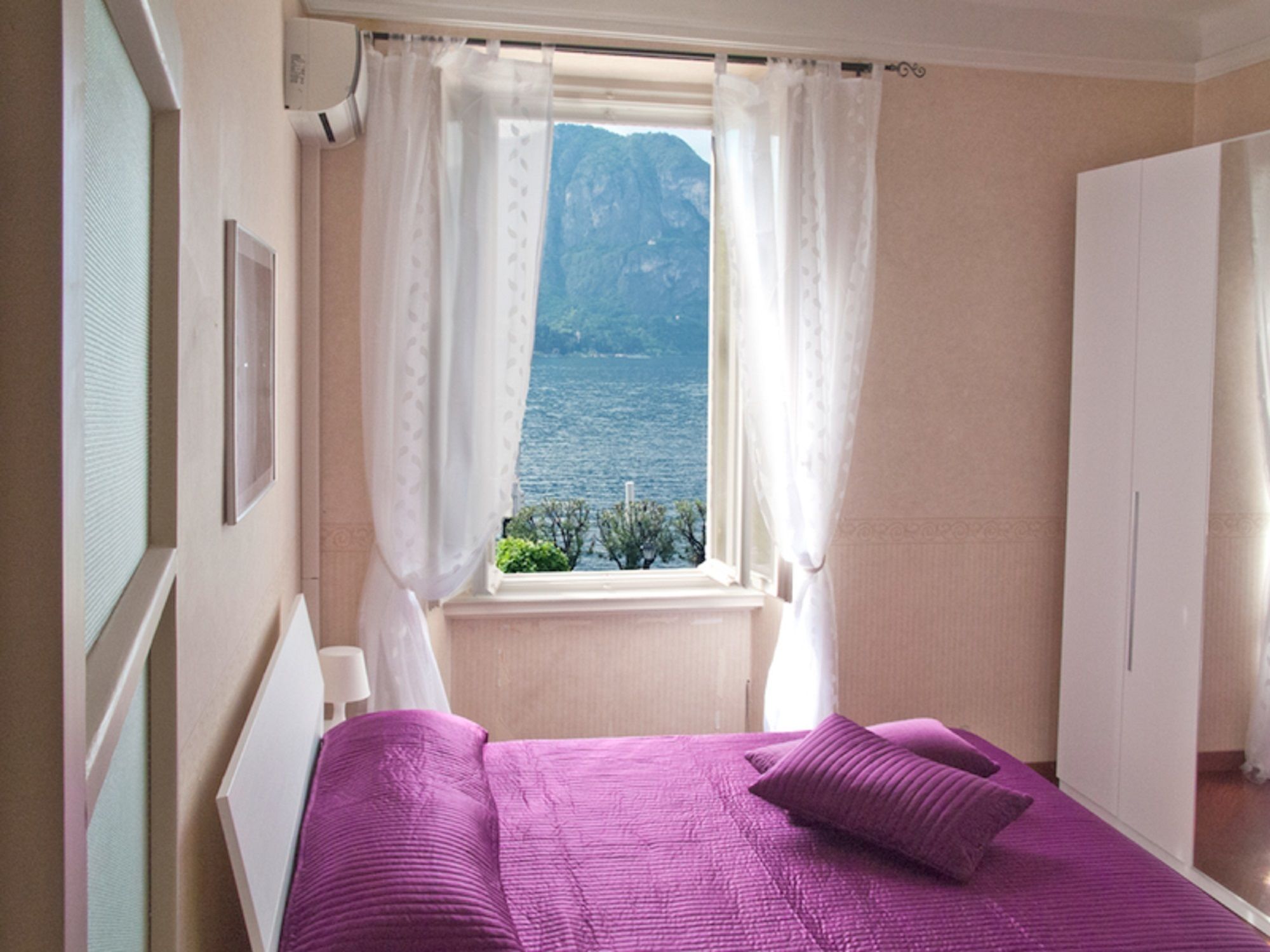 Apartamento de lujo, 2 habitaciones (Salita Genazzini n. 4) | Escritorio, tabla de planchar con plancha, wifi gratis y ropa de cama