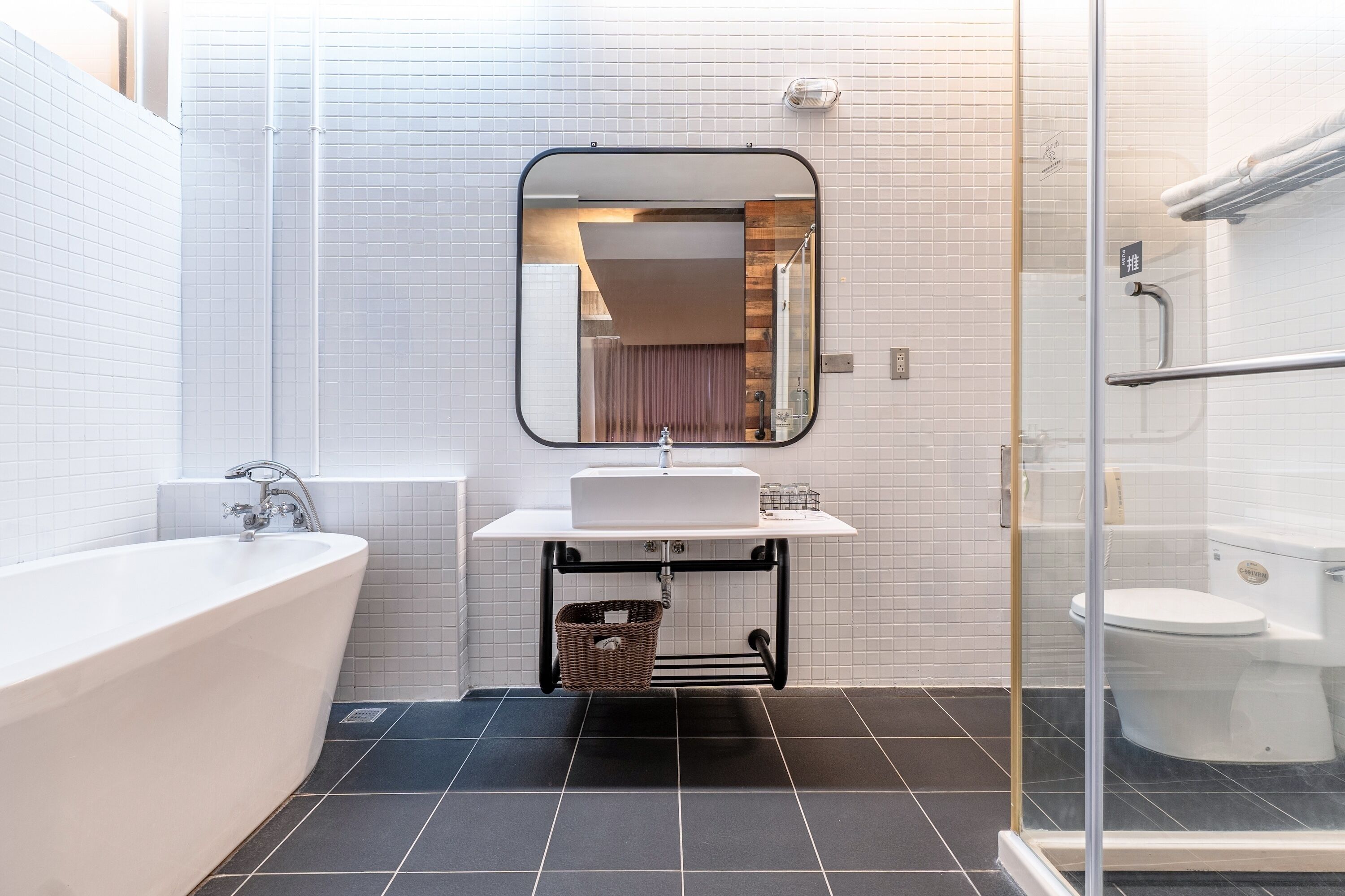 deluxe quad sea view | bathroom | hair dryer, towels, shampoo, toilet paper