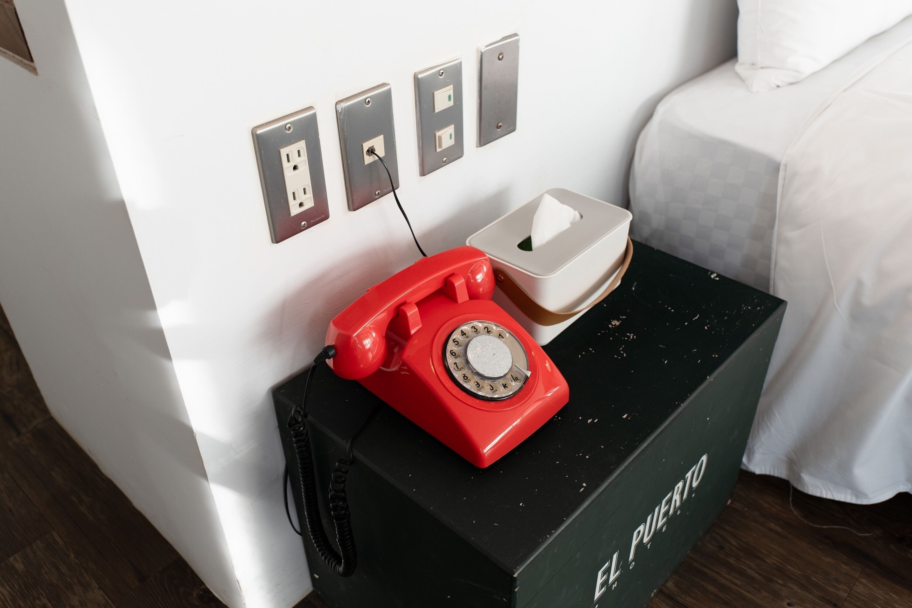 deluxe double suite | 1 bedroom, down duvets, desk, blackout curtains