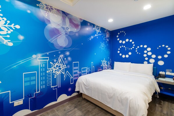 Desk, free WiFi, bed sheets, wheelchair access - Giant Rich King Plaza Hotel (Taipei)