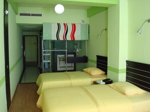 Superior Room | Bed sheets - Hotel Citi International SunYatSen (Medan)
