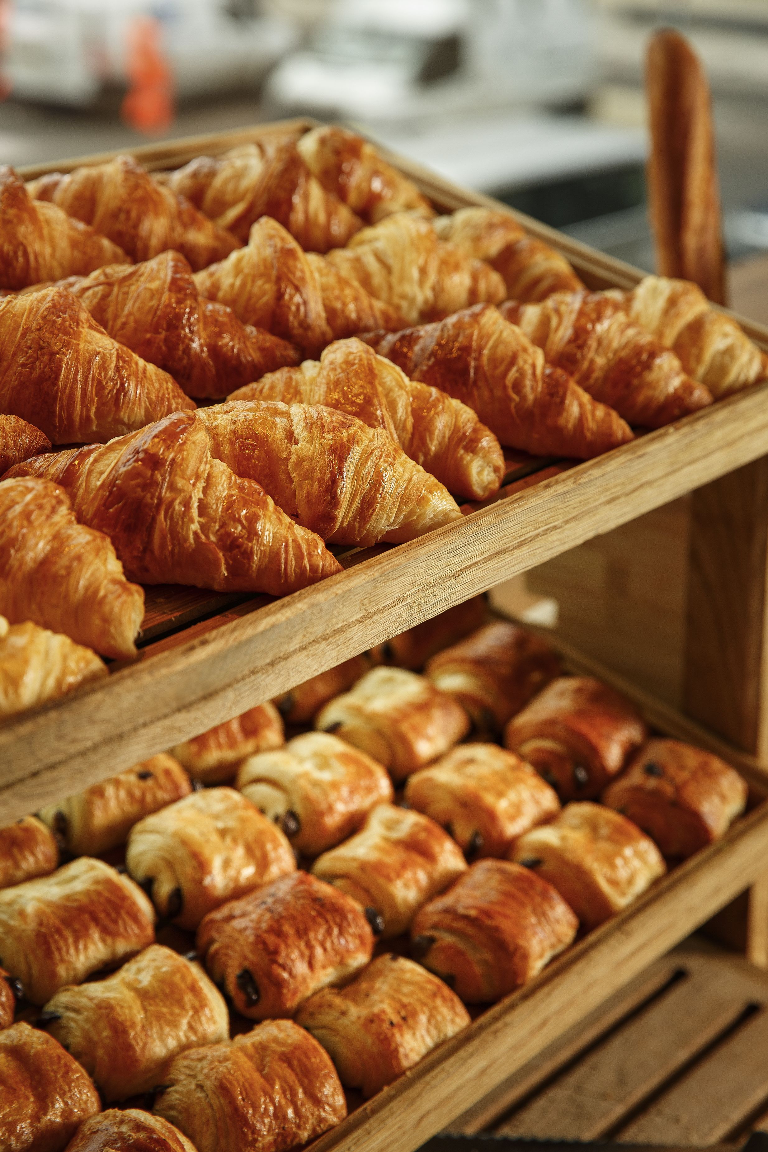 daily full breakfast (gbp 13.50 per person)