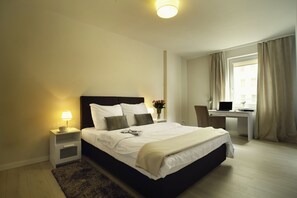 Departamento de lujo, 2 habitaciones (Family) | Tabla de planchar con plancha, cunas, camas extra y wifi 