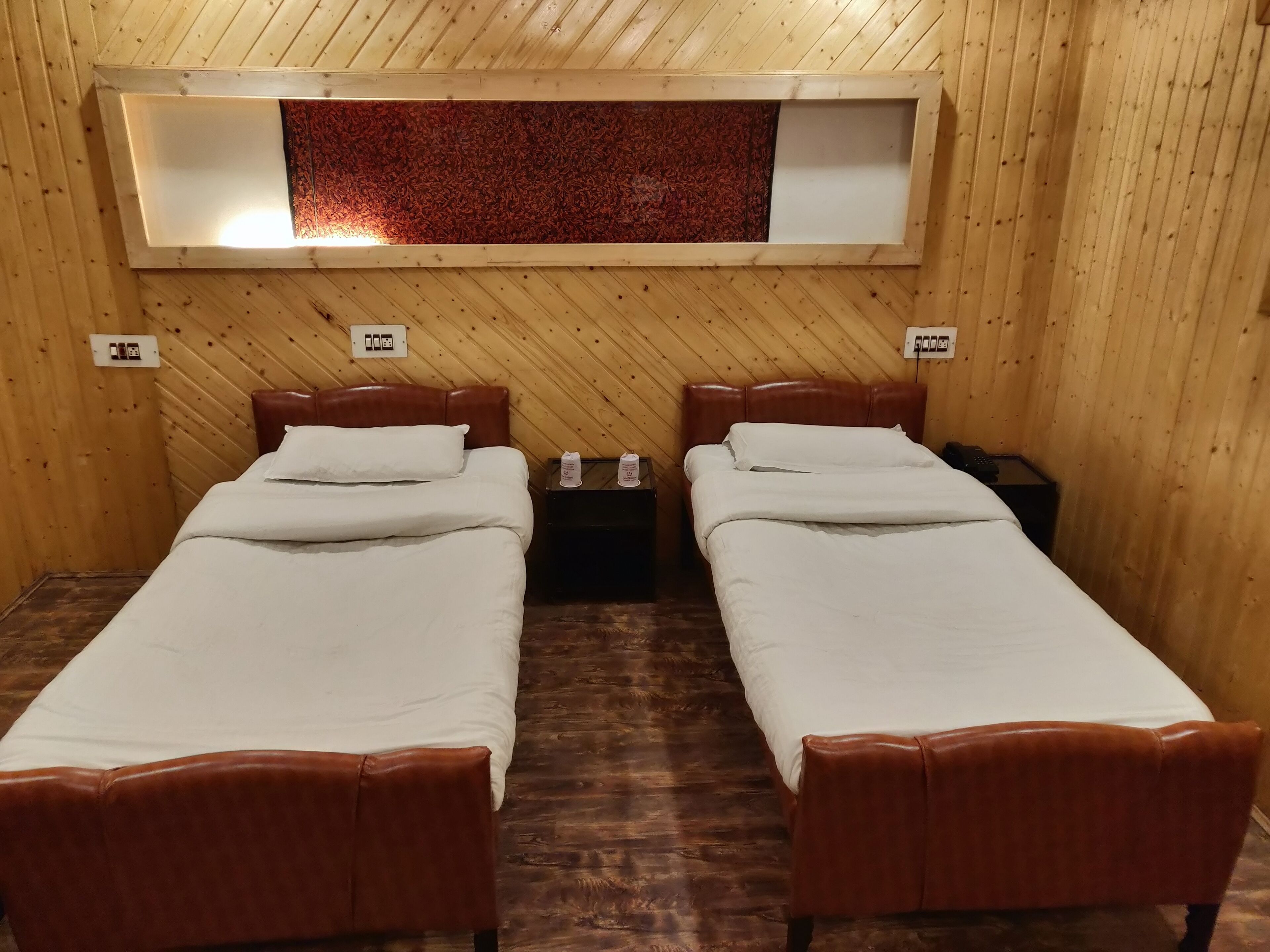 economy shared dormitory, women only | in-room safe, individually decorated, individually furnished, desk