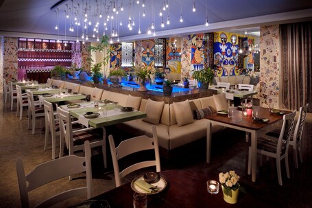 JW Marriott Marquis Hotel Dubai - Image 104
