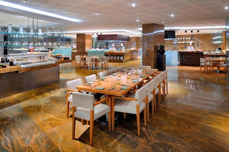 JW Marriott Marquis Hotel Dubai - Image 149