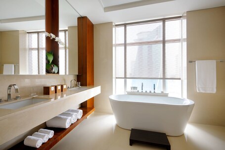 JW Marriott Marquis Hotel Dubai - Image 106