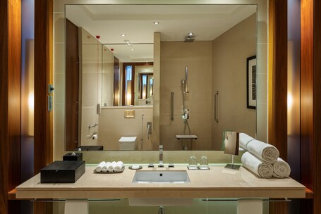 JW Marriott Marquis Hotel Dubai - Image 59