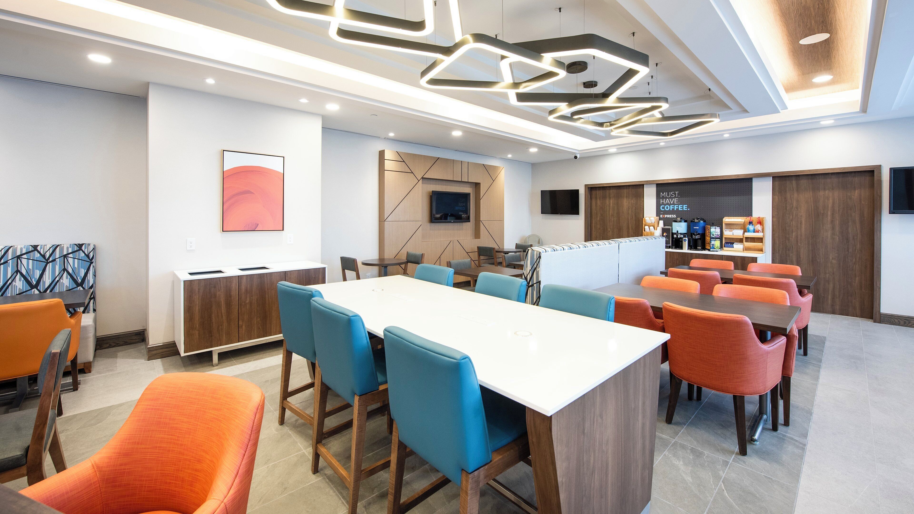 Photo - Holiday Inn Express Hotel & Suites Waterloo - St. Jacobs Area by IHG