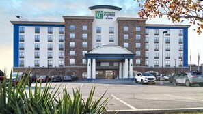 Exterior - Holiday Inn Express Hotel & Suites Waterloo - St Jacobs by IHG (Township of Woolwich)