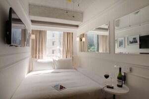 Wifi gratis y ropa de cama 