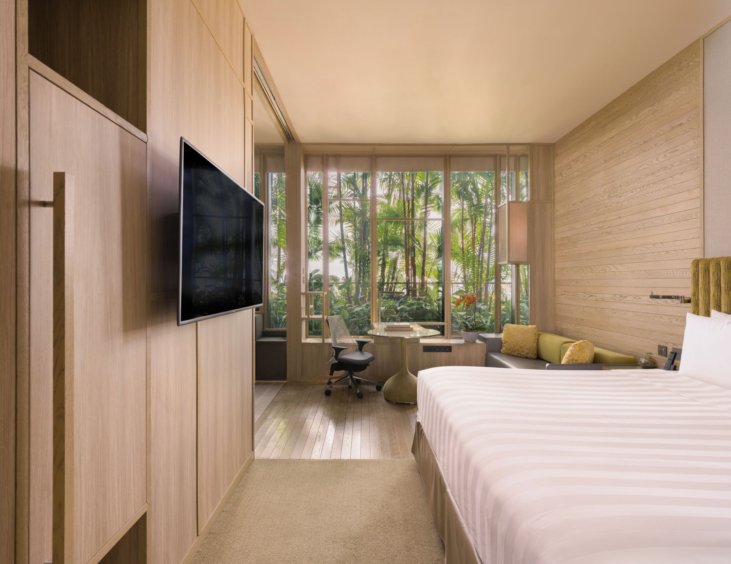 Premium bedding, minibar, in-room safe, desk