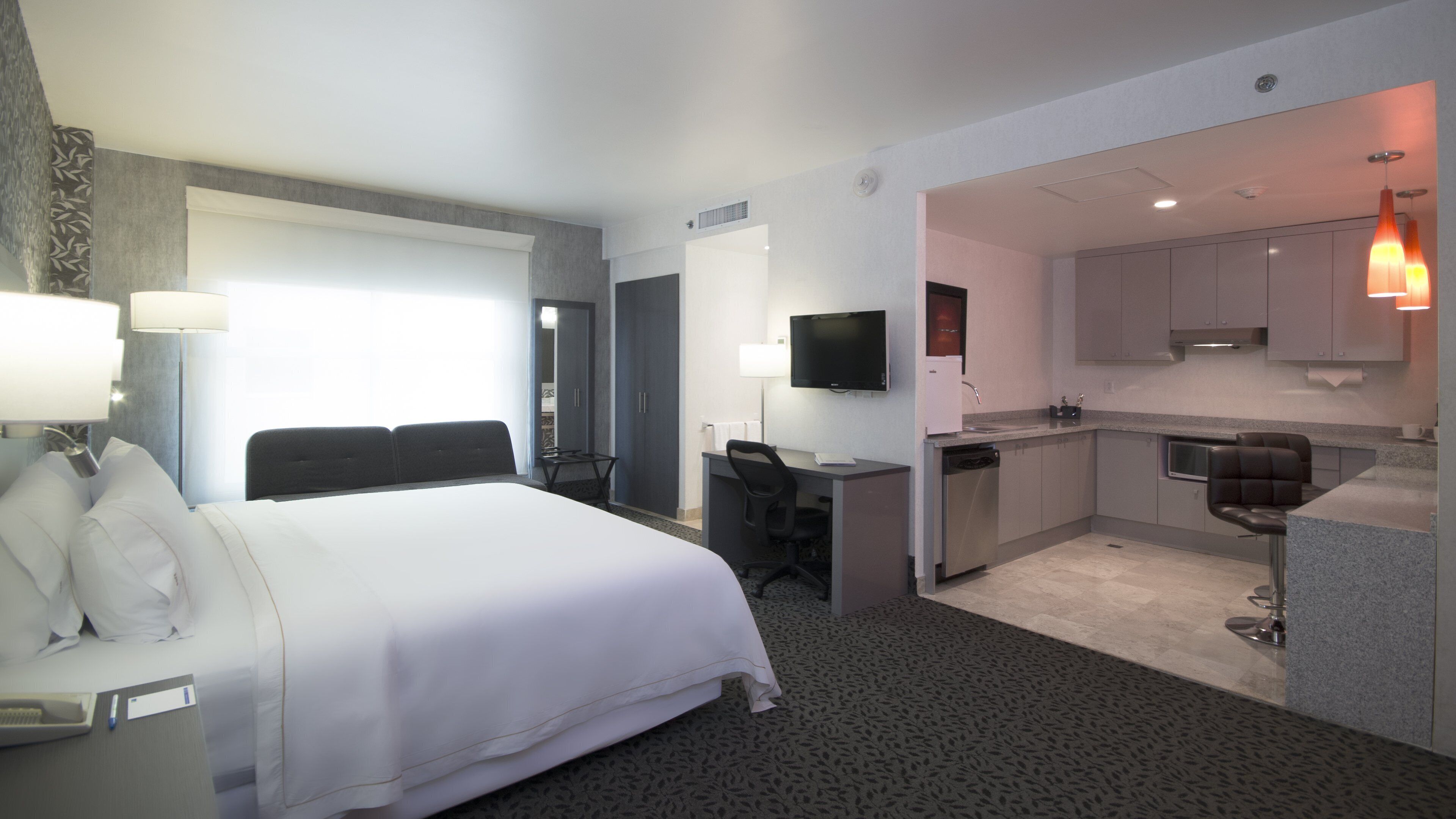 Photo - Holiday Inn Express & Suites Queretaro by IHG